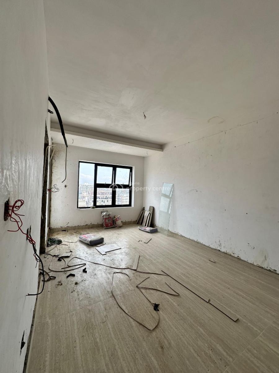 Luxury 3 Bedroom Maissonete with a Bq, Lekki Phase 1, Lekki, Lagos, Flat / Apartment for Sale