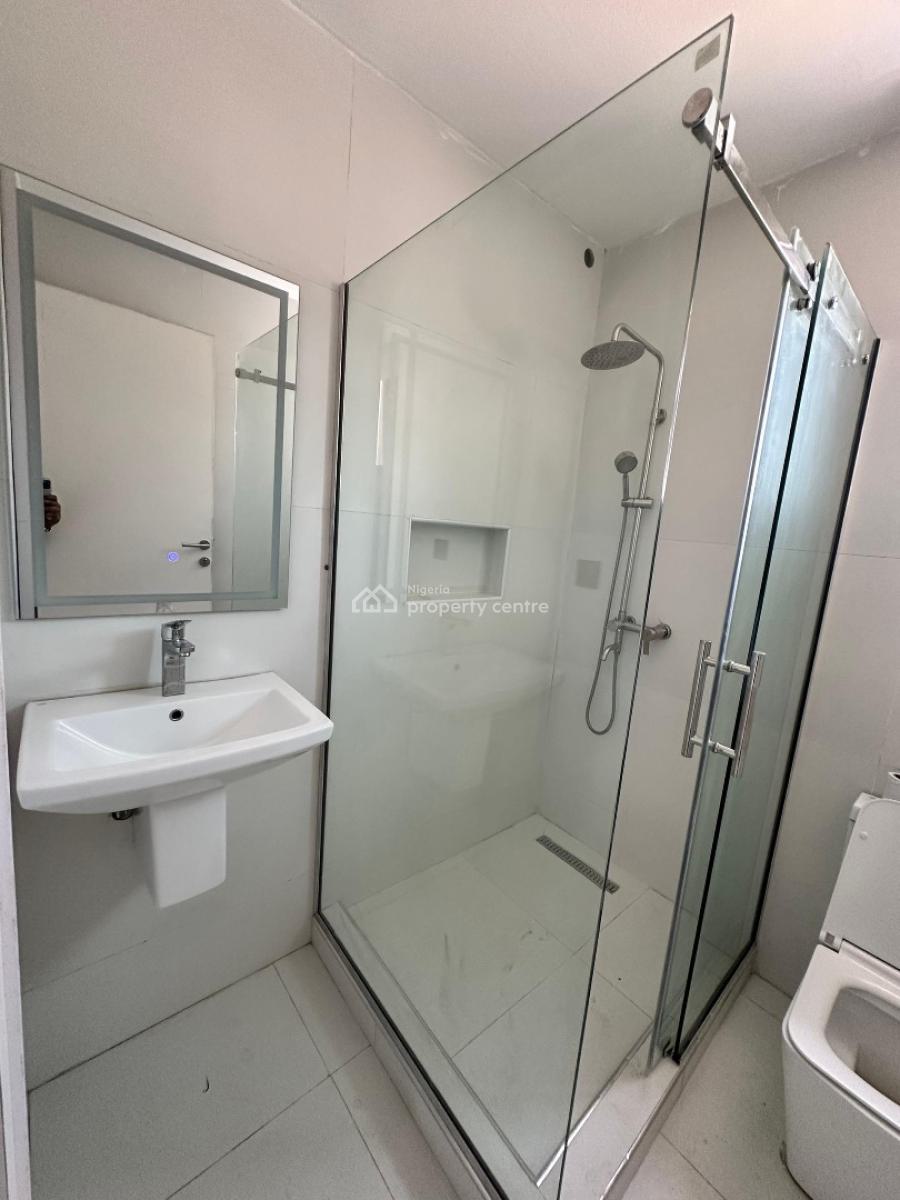 Extremely Luxury 2 Bedroom Apartment with Bq, Lekki Phase 1, Lekki, Lagos, Flat / Apartment for Sale