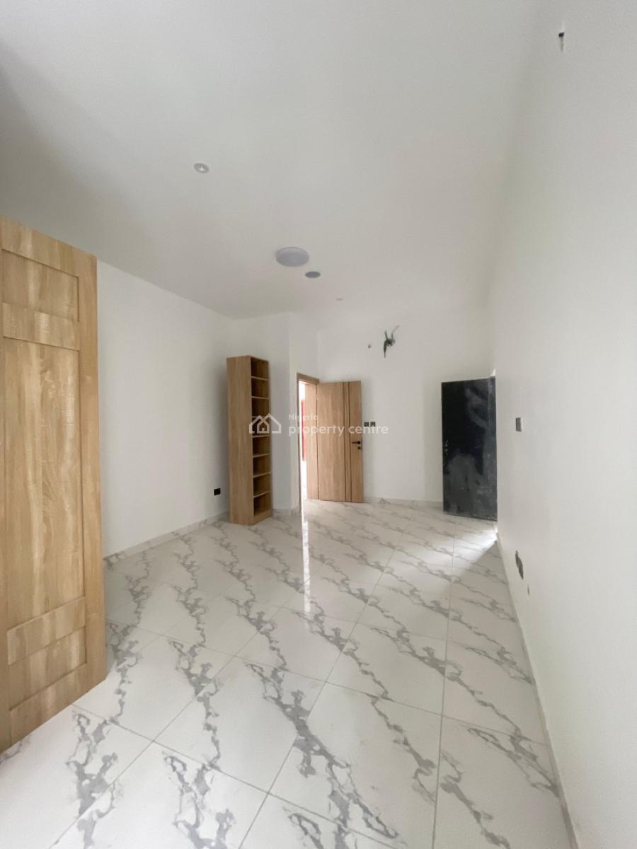 Newly Built 2/3bedroom Apartment, Orchid Road, Lekki, Lagos, Flat / Apartment for Sale