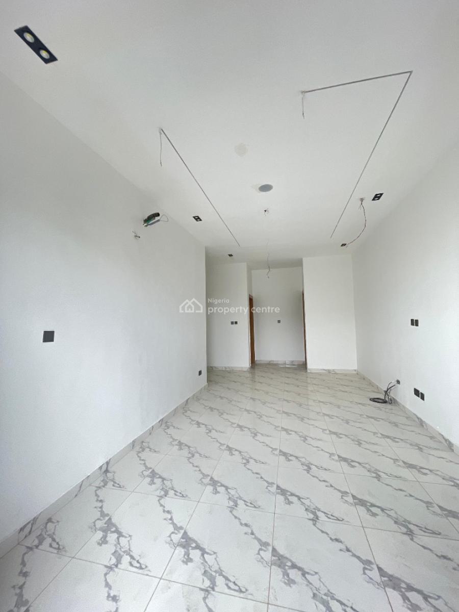 Newly Built 2/3bedroom Apartment, Orchid Road, Lekki, Lagos, Flat / Apartment for Sale