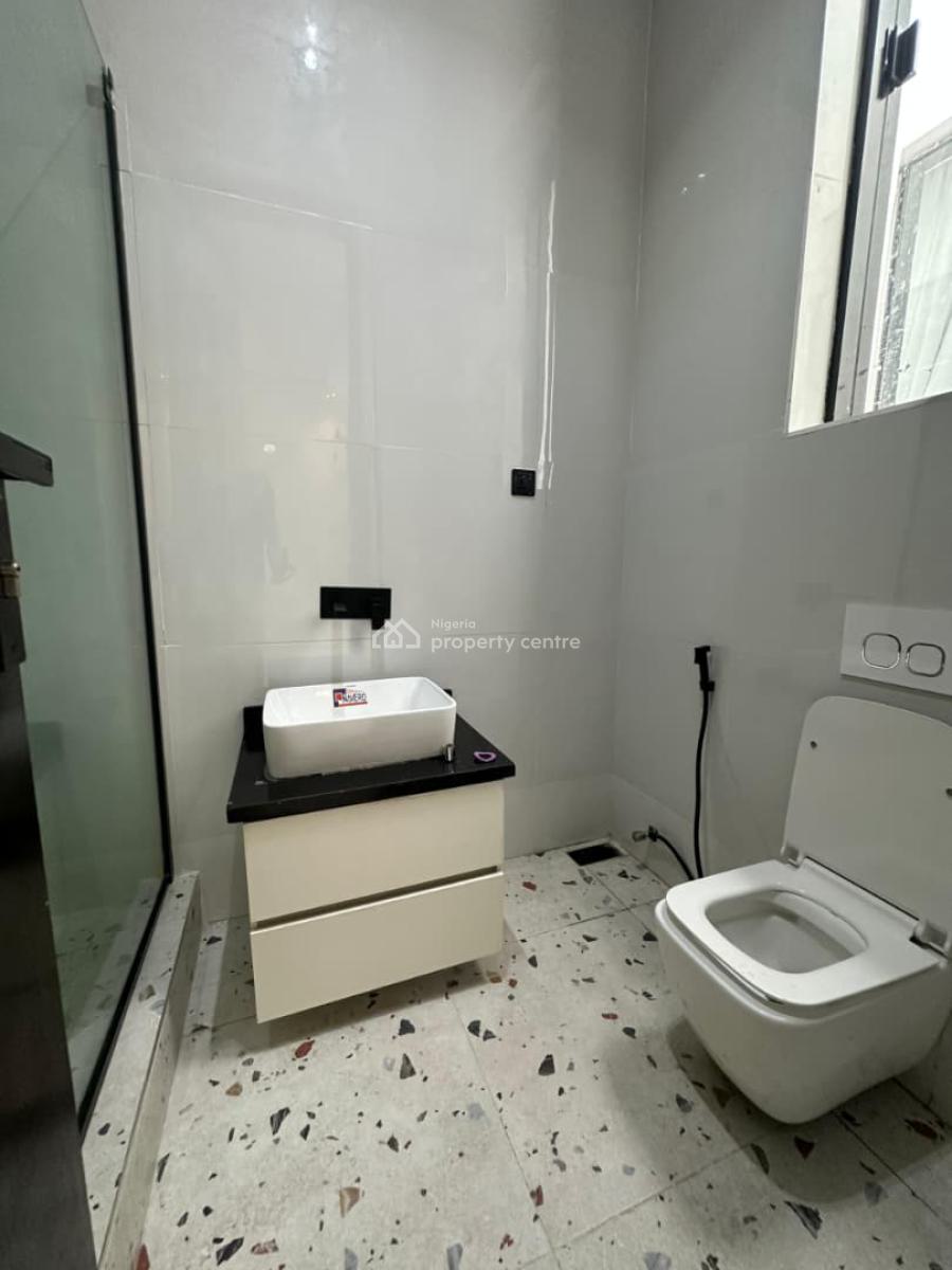 a Contemporary 6-bedroom Fully Detached Duplex, Chevron, Lekki, Lagos, Detached Duplex for Sale