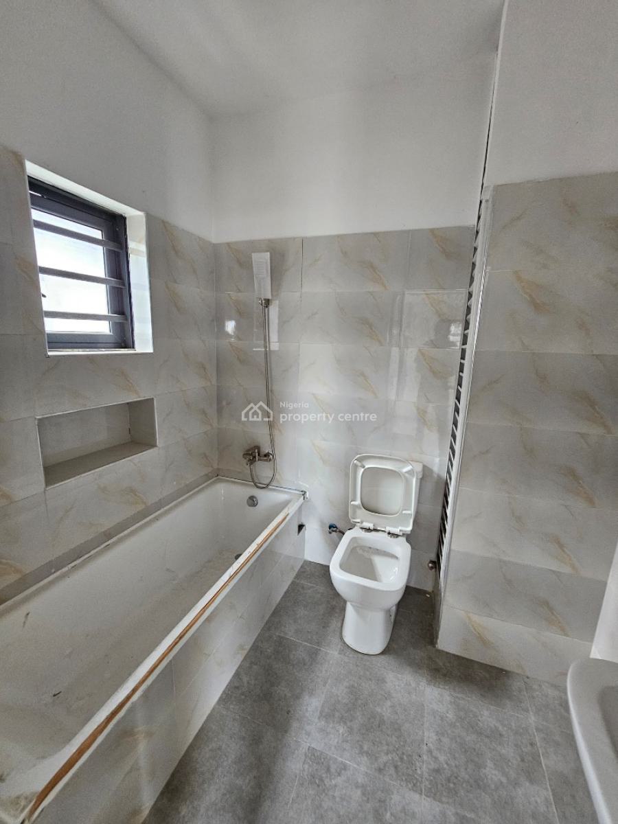 Lovely 3 Bedroom Apartment, Lekki Phase 1, Lekki, Lagos, Flat / Apartment for Sale