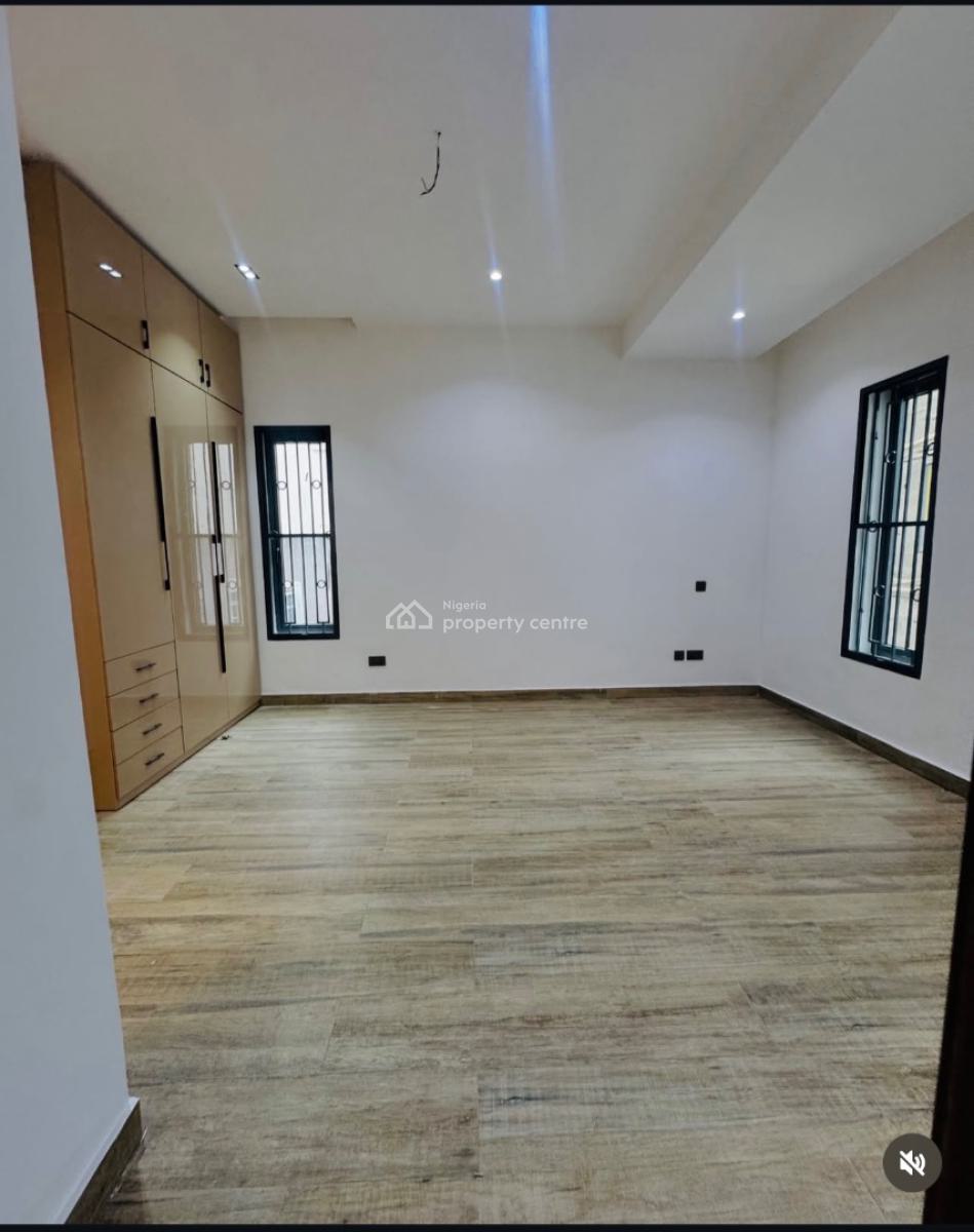 Nicely Finished 4 Bedroom Terrace Duplex, Magodo Phase 2, Magodo, Lagos, Terraced Duplex for Sale