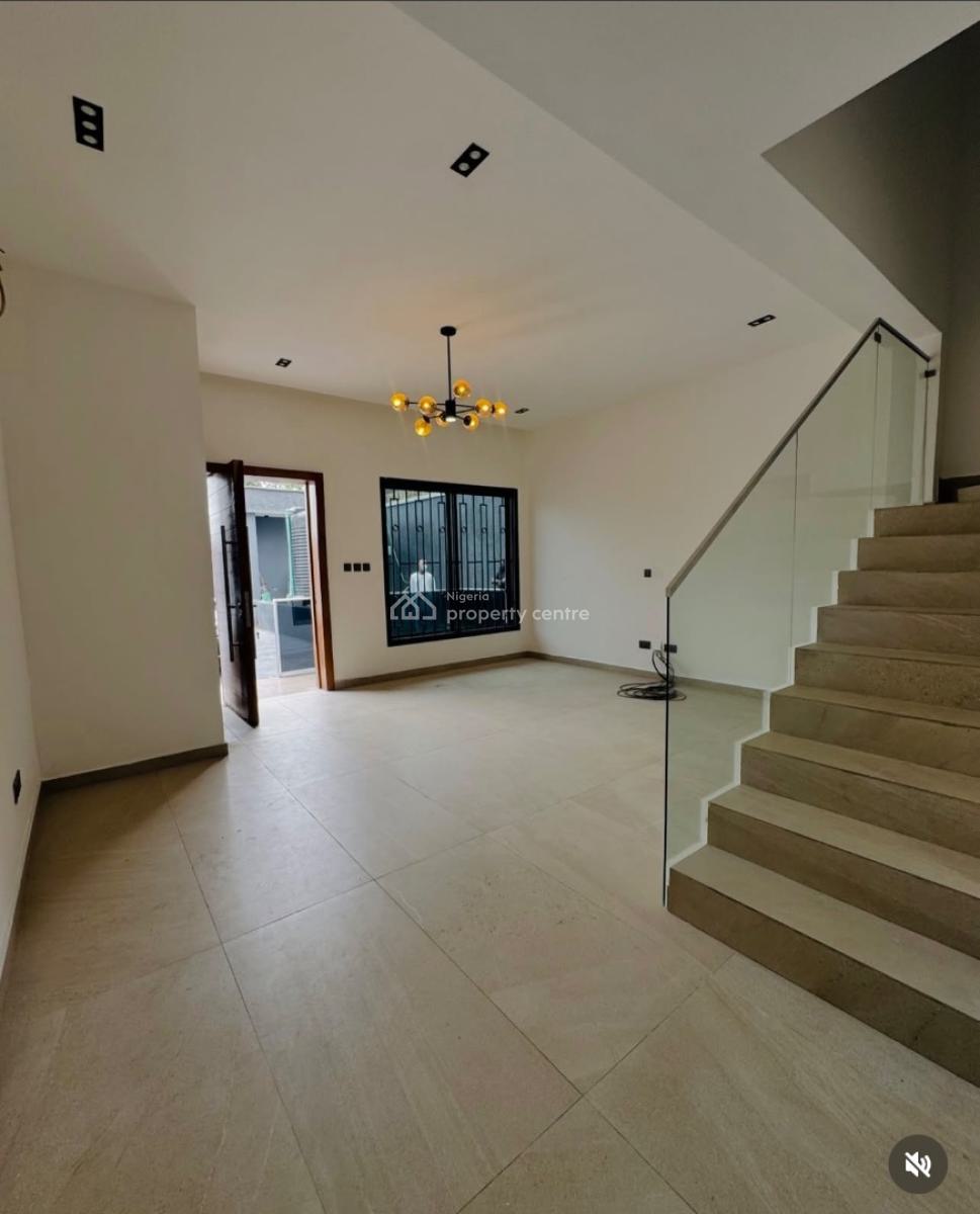 Nicely Finished 4 Bedroom Terrace Duplex, Magodo Phase 2, Magodo, Lagos, Terraced Duplex for Sale