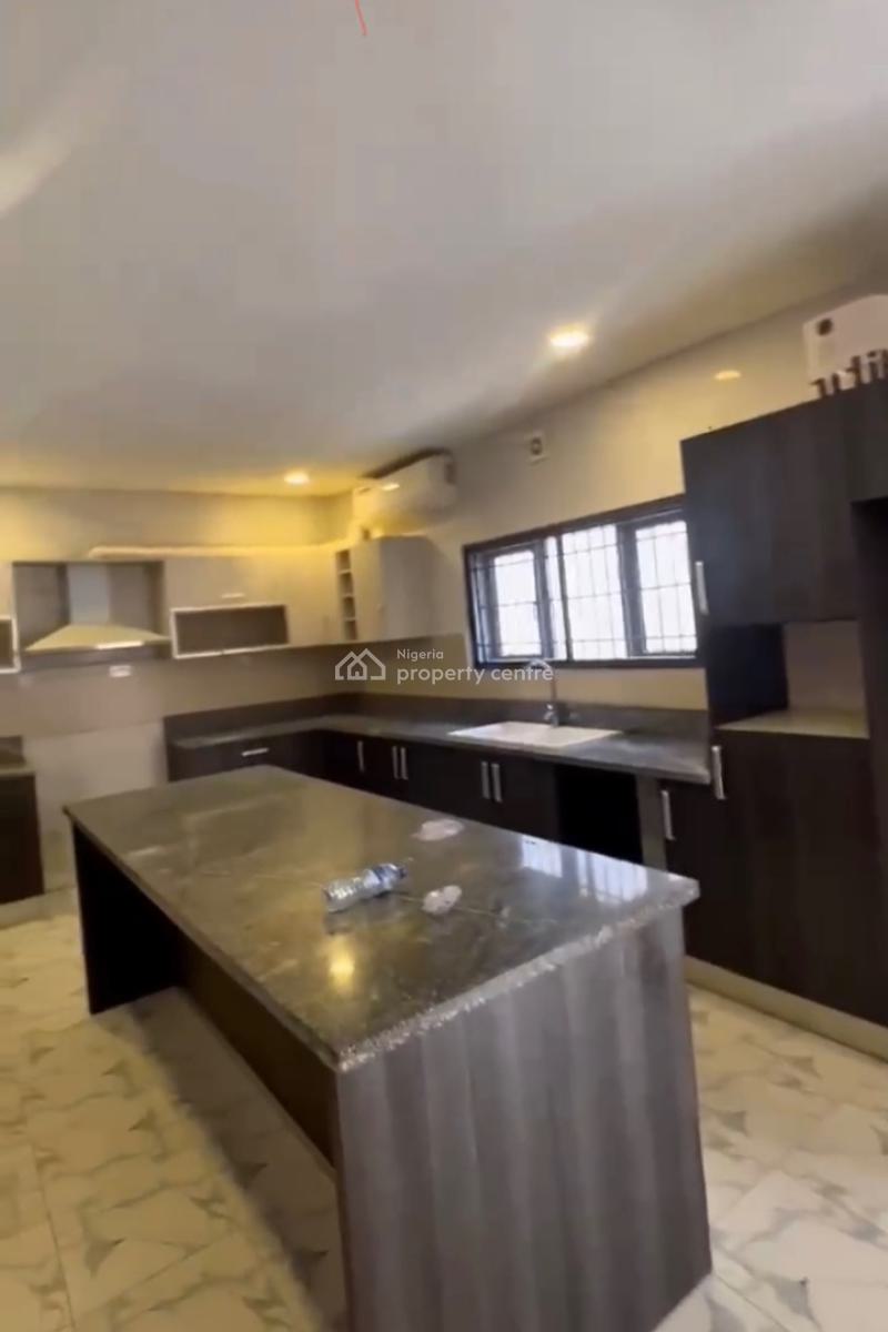 6 Bedroom Terrace Duplex with a Bq Attached. 2 Units Left, Guzape District, Abuja, Terraced Duplex for Rent
