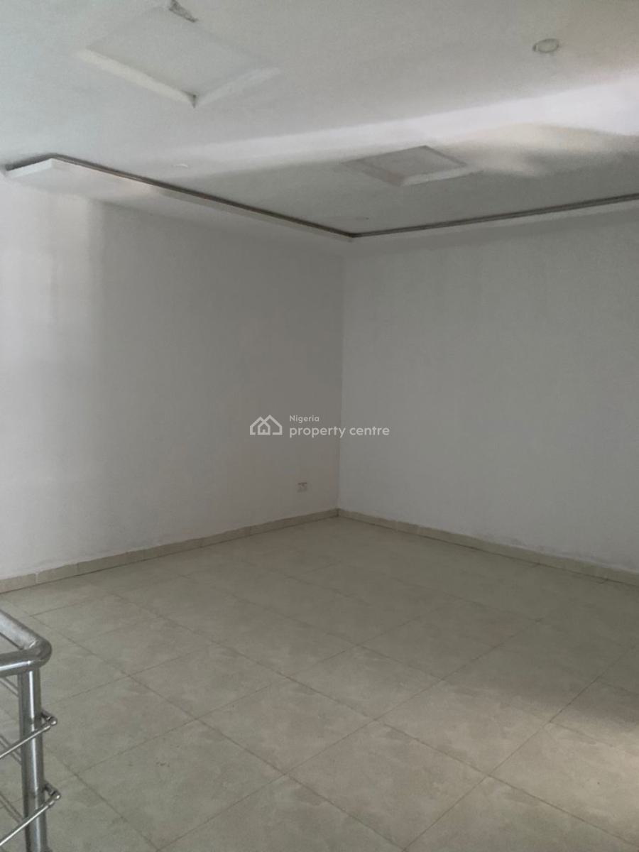 Luxury 4 Bedroom Terrace Duplex + Bq  Guzape, Guzape, Guzape District, Abuja, Terraced Duplex for Rent