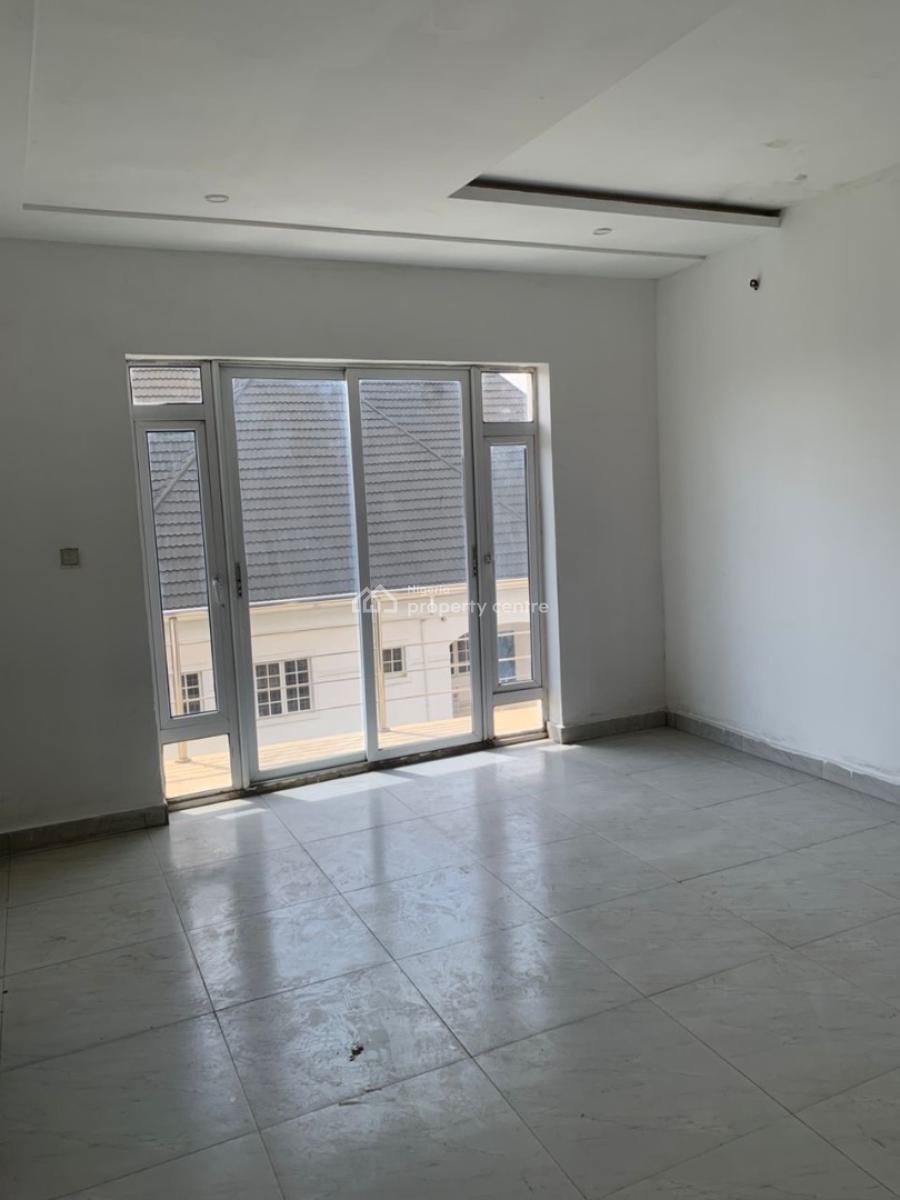 Luxury 4 Bedroom Terrace Duplex + Bq  Guzape, Guzape, Guzape District, Abuja, Terraced Duplex for Rent
