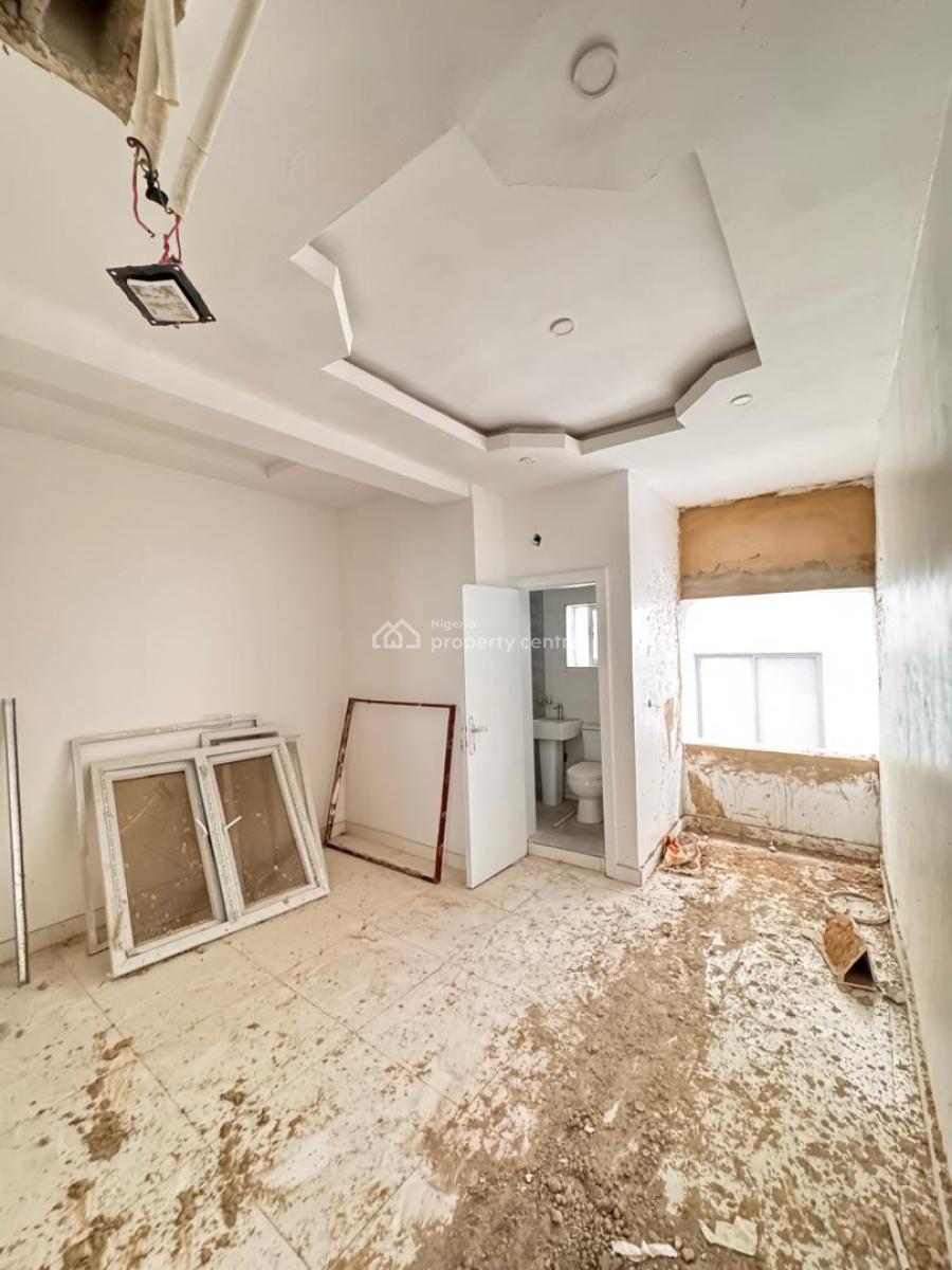 Brand New 2 Bedroom Apartment with Pool, Elevator, Lekki Phase 1, Lekki, Lagos, Flat / Apartment for Sale