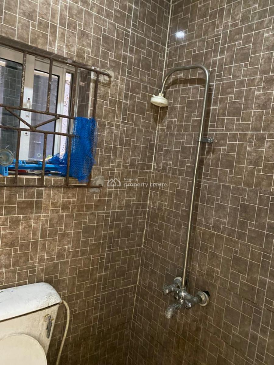 Lovely Selfcontain, Montgomery, Sabo, Yaba, Lagos, Self Contain (single Rooms) for Rent