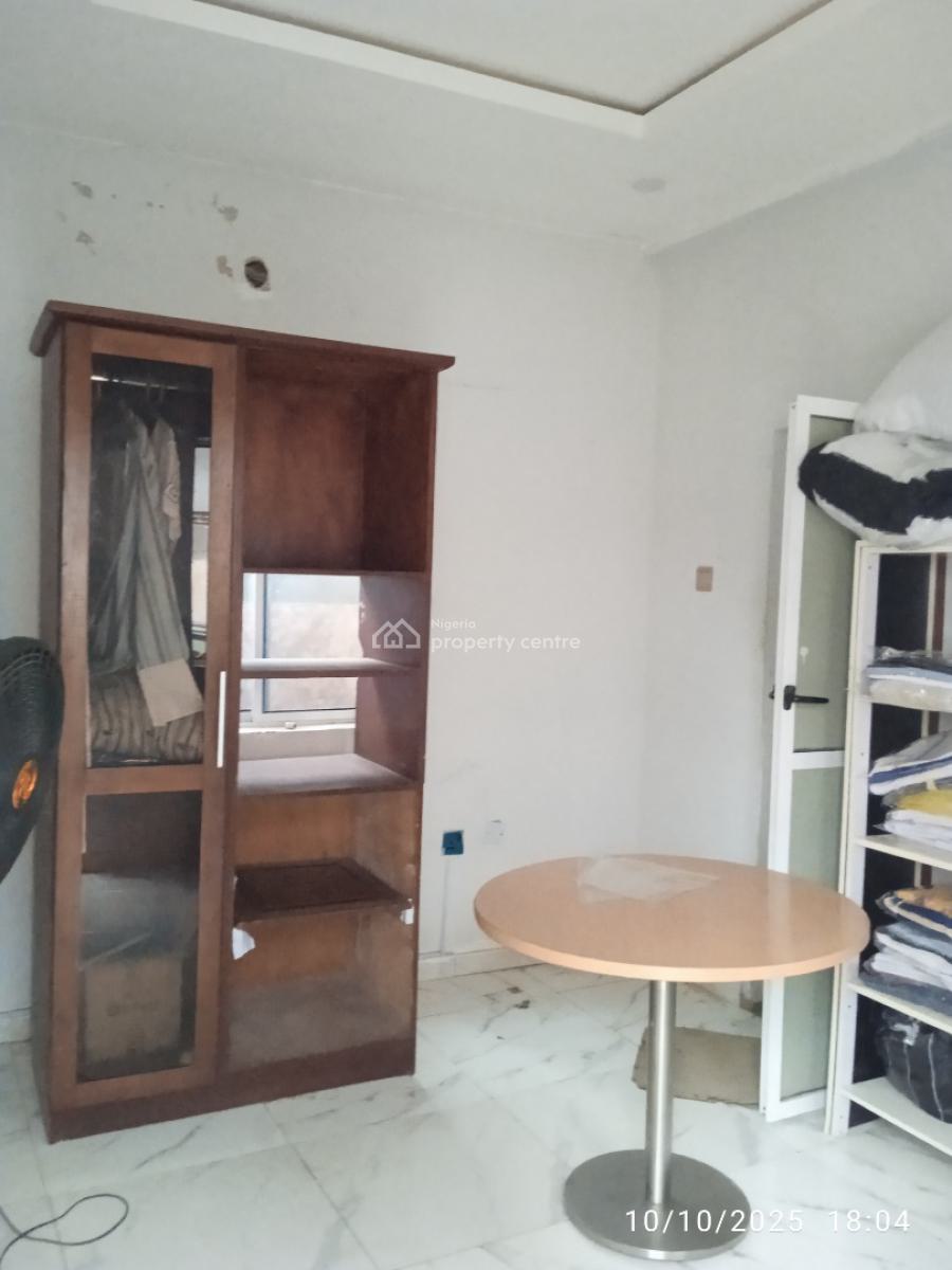 Miniflat at Mobil Road Ajah, Famuyiwa, Mobil Road Ajah, Ilaje, Ajah, Lagos, Mini Flat (room and Parlour) for Rent