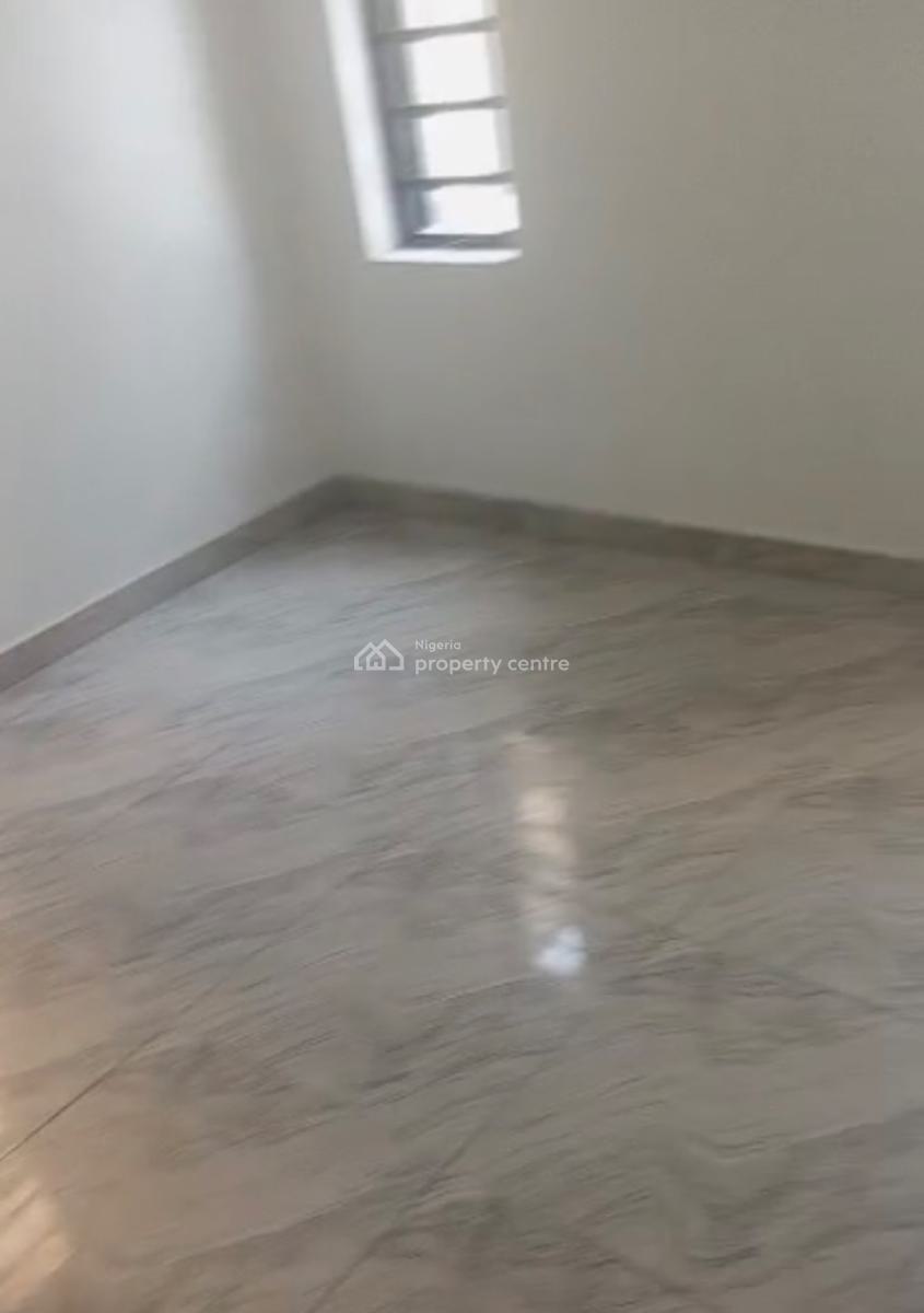 Brand New 2, Inside an Estate Ologolo, Ologolo, Lekki, Lagos, Flat / Apartment for Rent