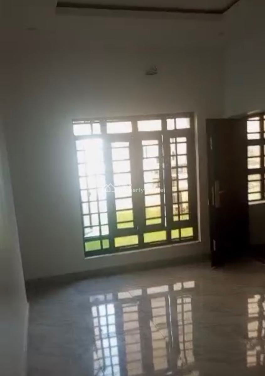 Brand New 2, Inside an Estate Ologolo, Ologolo, Lekki, Lagos, Flat / Apartment for Rent