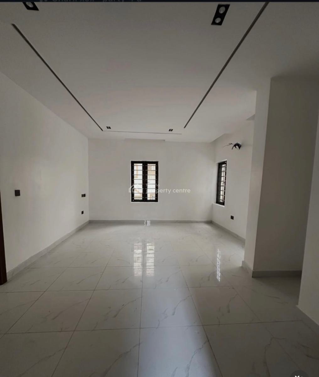 Nicely Built 4 Bedroom Semi Detached Duplex with a Bq, Magodo Phase 2, Magodo, Lagos, Semi-detached Duplex for Sale
