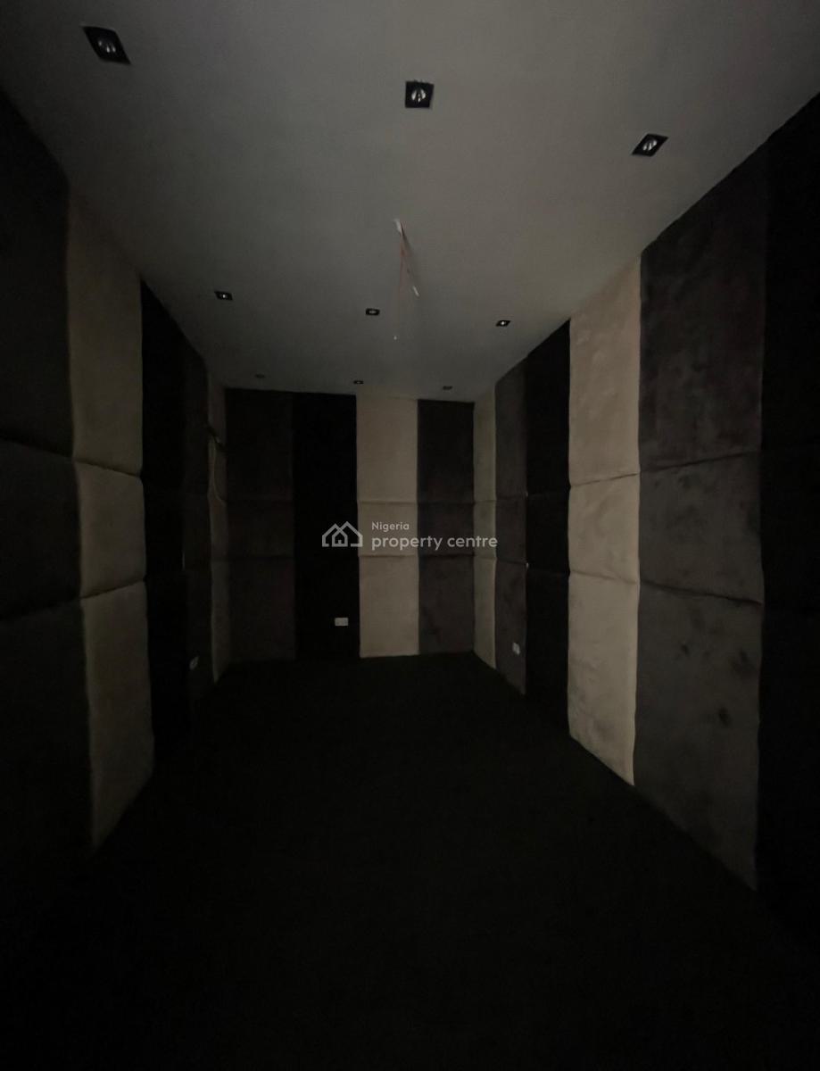 5 Bedroom Fully Detached Duplex with Cinema, Swimming Pool, Ikota, Lekki, Lagos, Detached Duplex for Sale