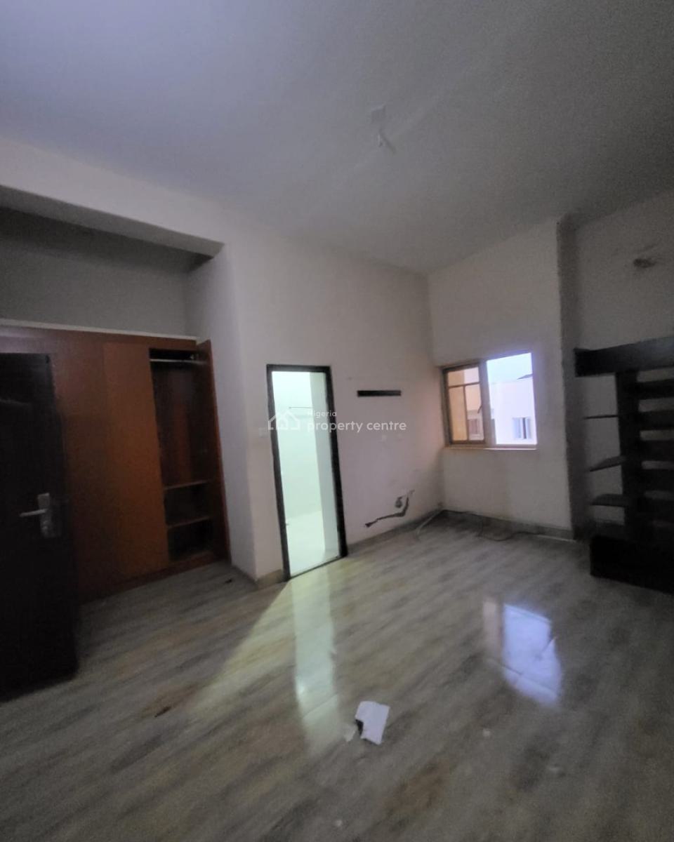 Massive Luxurious 3bedroom Flat 2nd Floor*, Back of Games Village Estate, Games Village, Kaura, Abuja, Flat / Apartment for Rent