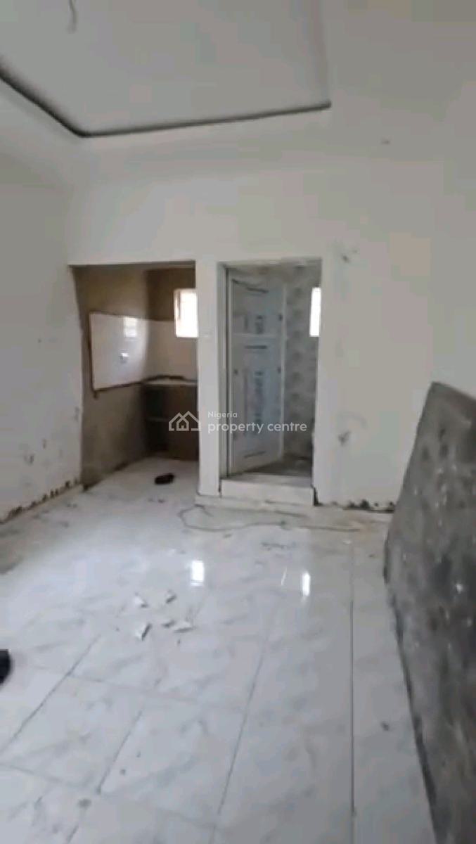 Standard and Newly Built Mini Flat, Shomolu, Shomolu, Lagos, Mini Flat (room and Parlour) for Rent