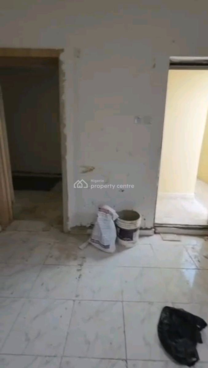 Standard and Newly Built Mini Flat, Shomolu, Shomolu, Lagos, Mini Flat (room and Parlour) for Rent