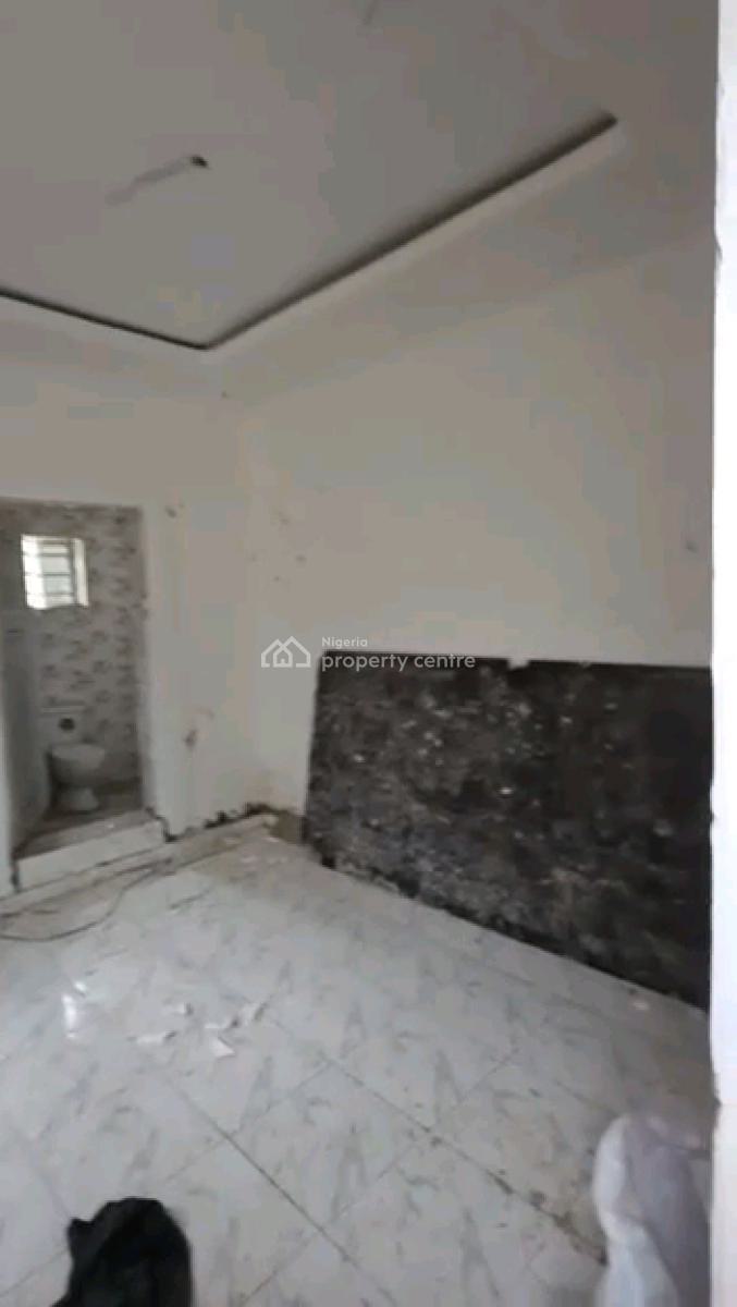 Standard and Newly Built Mini Flat, Shomolu, Shomolu, Lagos, Mini Flat (room and Parlour) for Rent