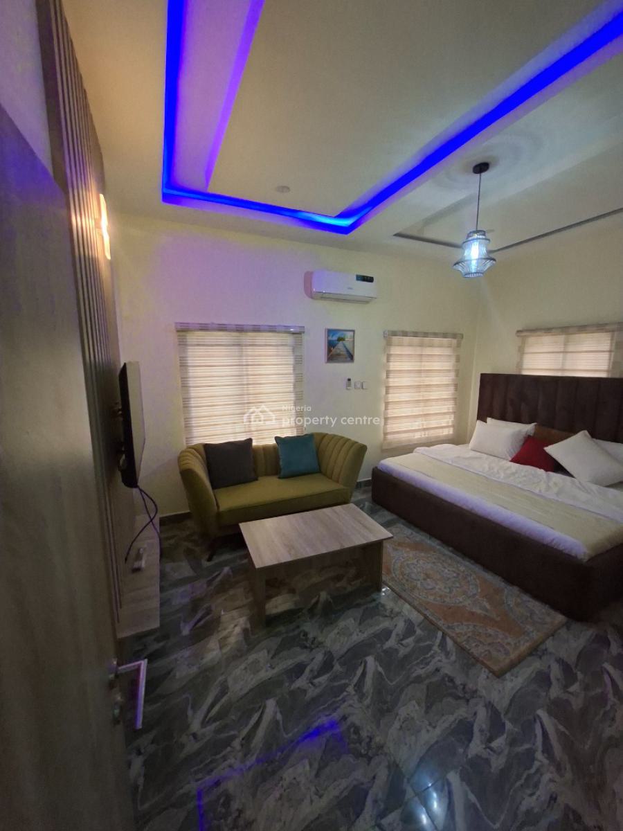 a Very Sweet 4units of 2bedroom Block of Flats with 1unit of 1bedroom, Jahi Gilmor, Jahi, Abuja, Flat / Apartment for Sale