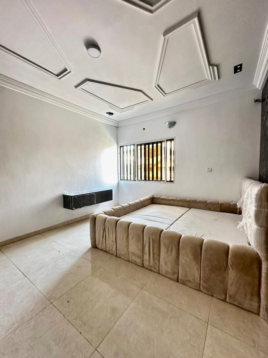 Exquisite 3 Bedroom Apartment, Ologolo, Lekki, Lagos, Flat / Apartment for Rent