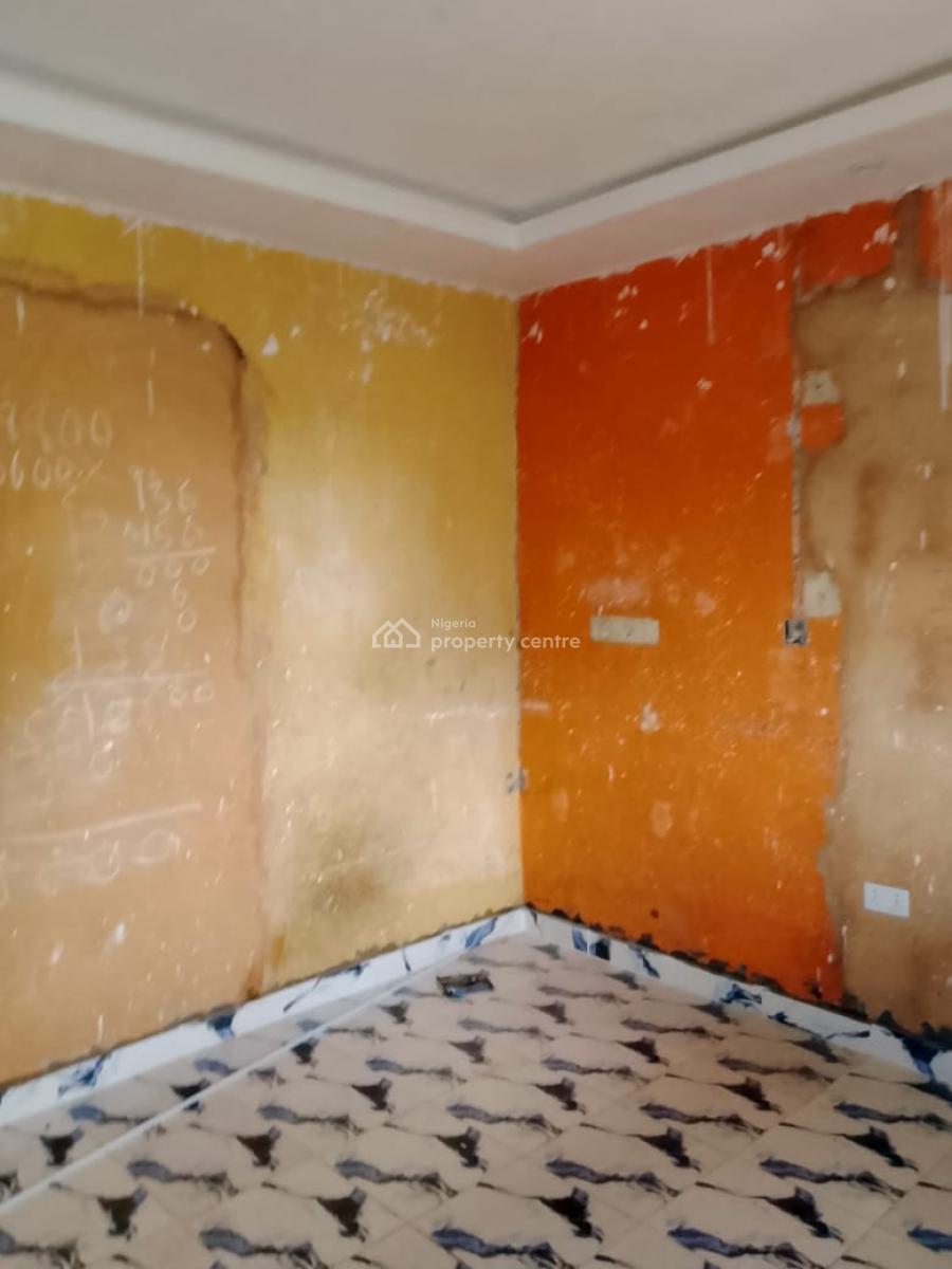 Newly Built Self Contain, Off Ishaga Close, Ilasamaja, Mushin, Lagos, Self Contain (single Rooms) for Rent