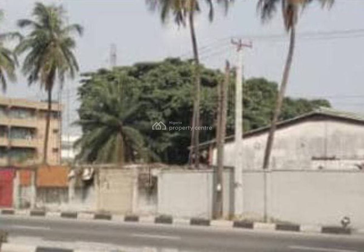 2 Bay Warehouse on 4300 Sqm, Oshodi, Lagos, Warehouse for Sale