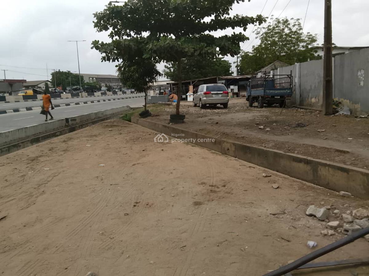 2 Bay Warehouse on 4300 Sqm, Oshodi, Lagos, Warehouse for Sale