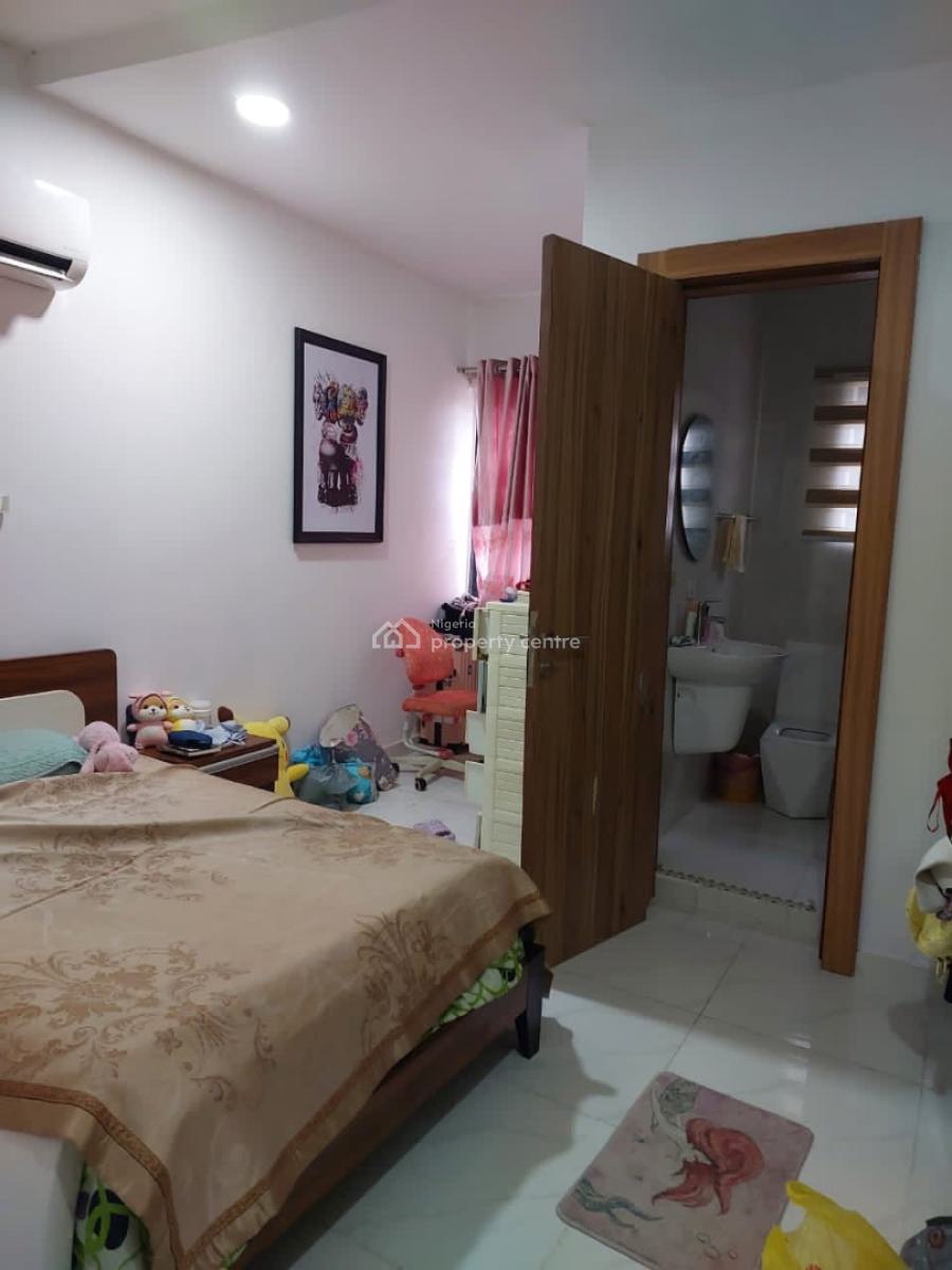 Luxury 3 Bedroom Terrace Duplex with a Bq and Swimming Pool, Lekki Phase 1, Lekki, Lagos, Terraced Duplex for Sale