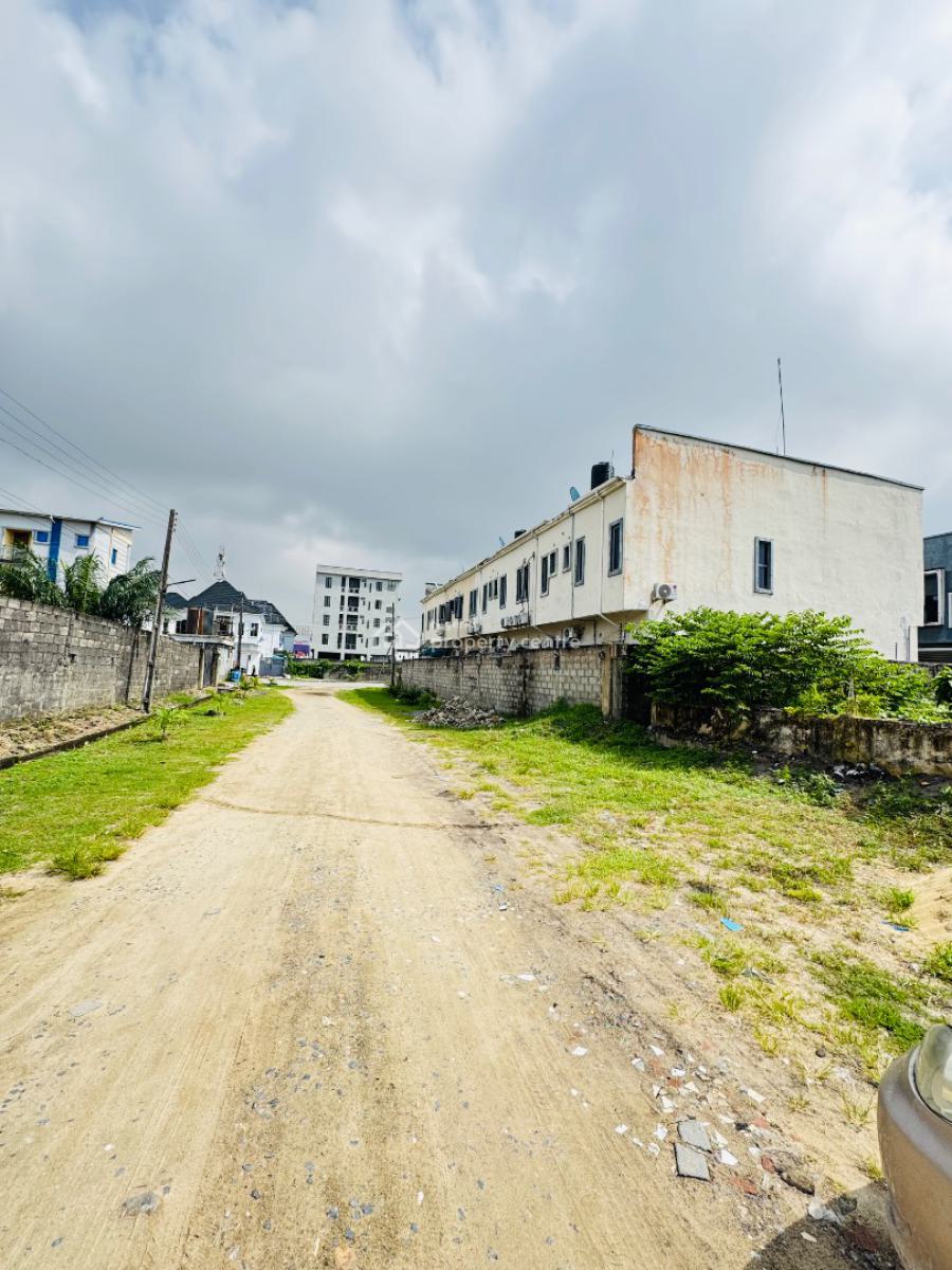 Residential Plots Available ,709 Square Meters for Urgent Purchase, Orchid Road, Lekki, Lagos, Residential Land for Sale