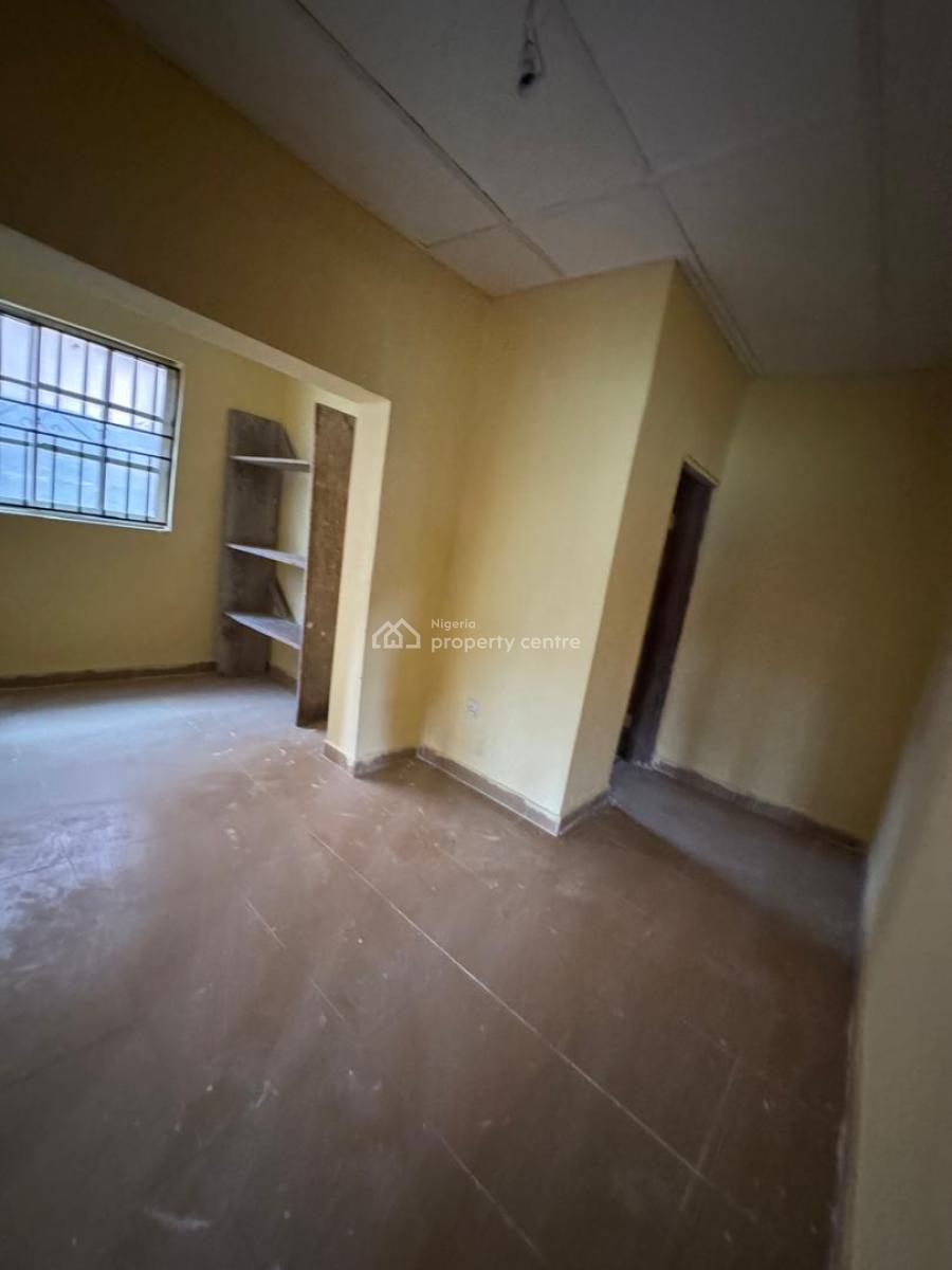 Luxury 3 Bedroom Apartment in a Developed Residential Area, Luxury 3 Bedroom Apartment in a Developed Residential Area, Akobo, Ibadan, Oyo, House for Sale