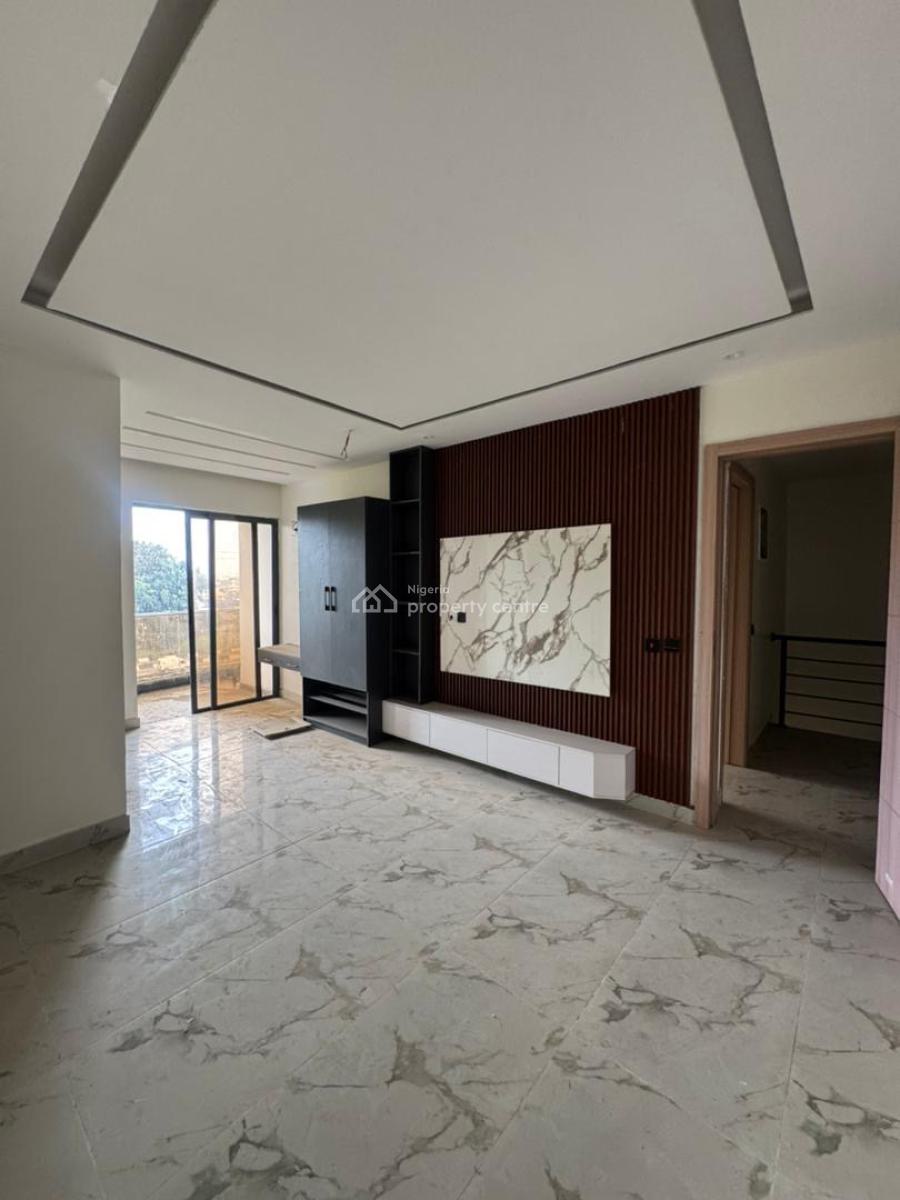 Single Unit Left  3-bedroom Maisonette with Elevator, Captivating Maisonette in an Exclusive Neighborhood, Ikoyi, Lagos, House for Sale