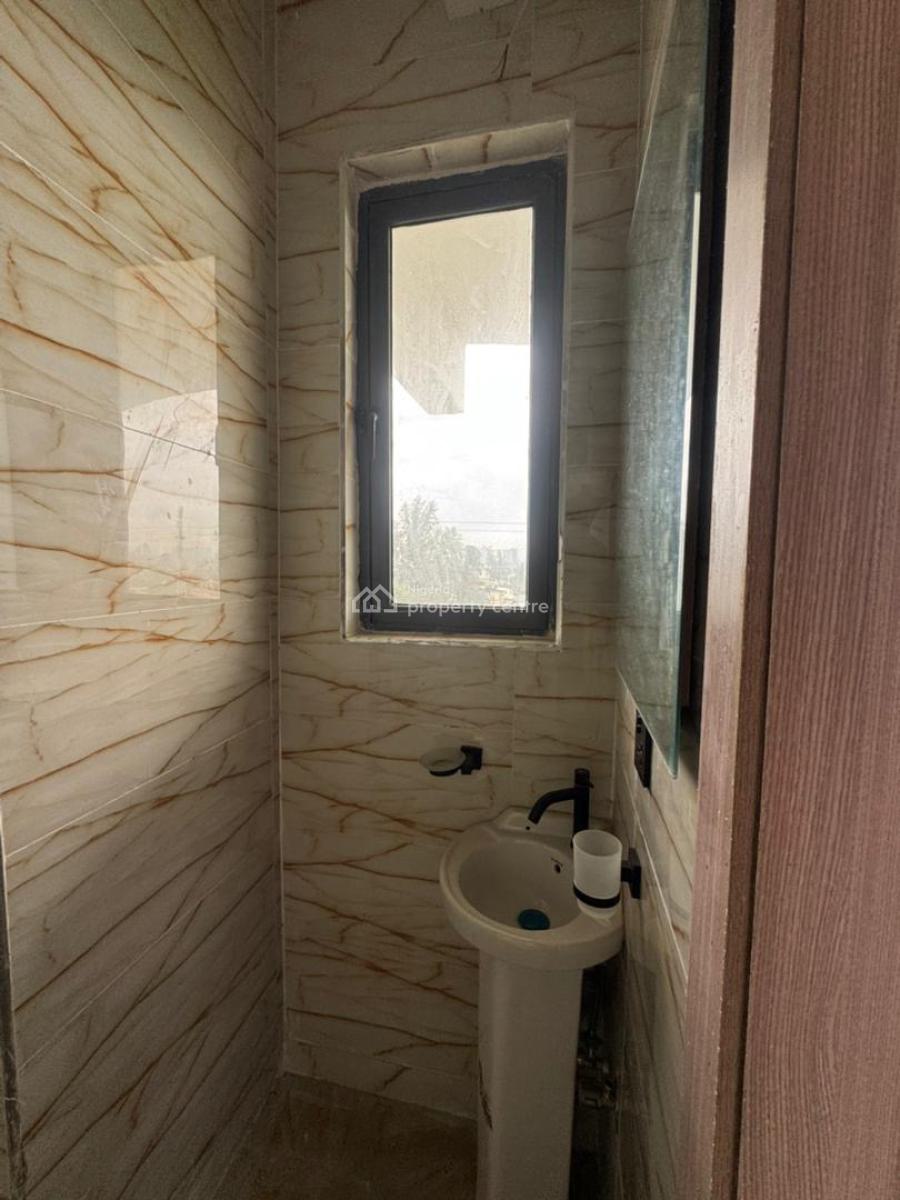 Single Unit Left  3-bedroom Maisonette with Elevator, Captivating Maisonette in an Exclusive Neighborhood, Ikoyi, Lagos, House for Sale