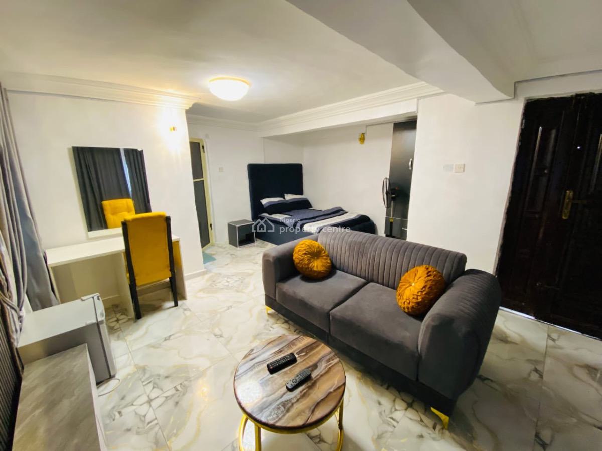 1 Bedroom Apartment, Ikeja, Lagos, Flat / Apartment Short Let
