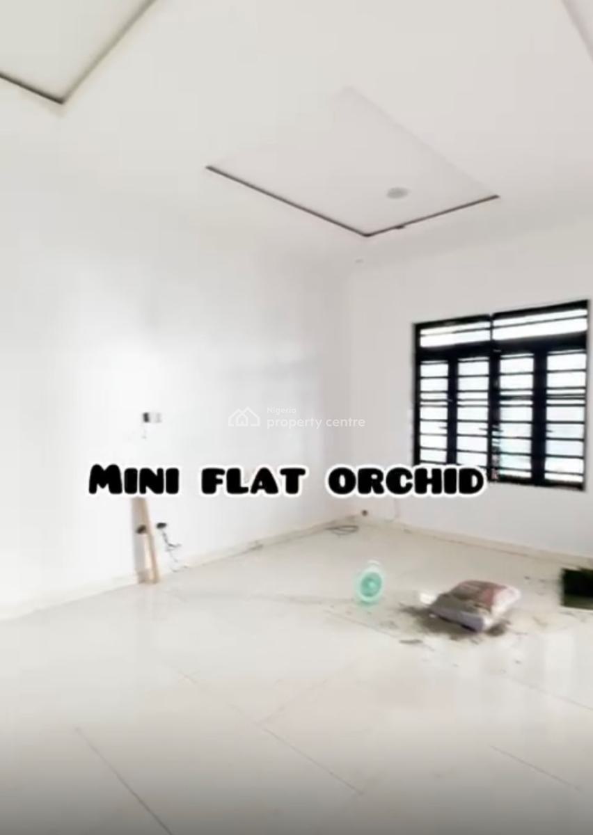 Spacious Standard One Bedroom in a Secured Estate with Fitted Kitchen, Orchid, Lekki, Lagos, Mini Flat (room and Parlour) for Rent