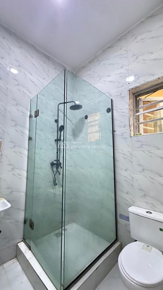 Spacious Miniflat/a Room & Parlour_upstairs, Chevy View, Chevron Drive, Lekki, Lagos, Mini Flat (room and Parlour) for Rent