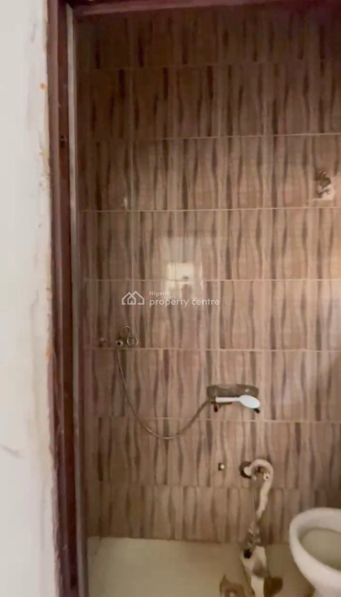 Self Contain Bq, Ikota Villa, Ikota, Lekki, Lagos, Self Contain (single Rooms) for Rent