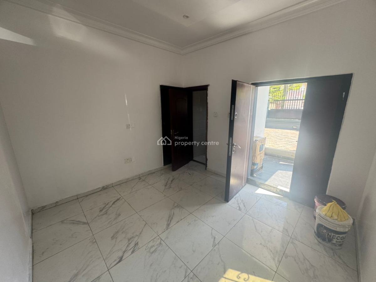 Clean Mini Flat, Off Freedom Way, Lekki Phase 1, Lekki, Lagos, Mini Flat (room and Parlour) for Rent