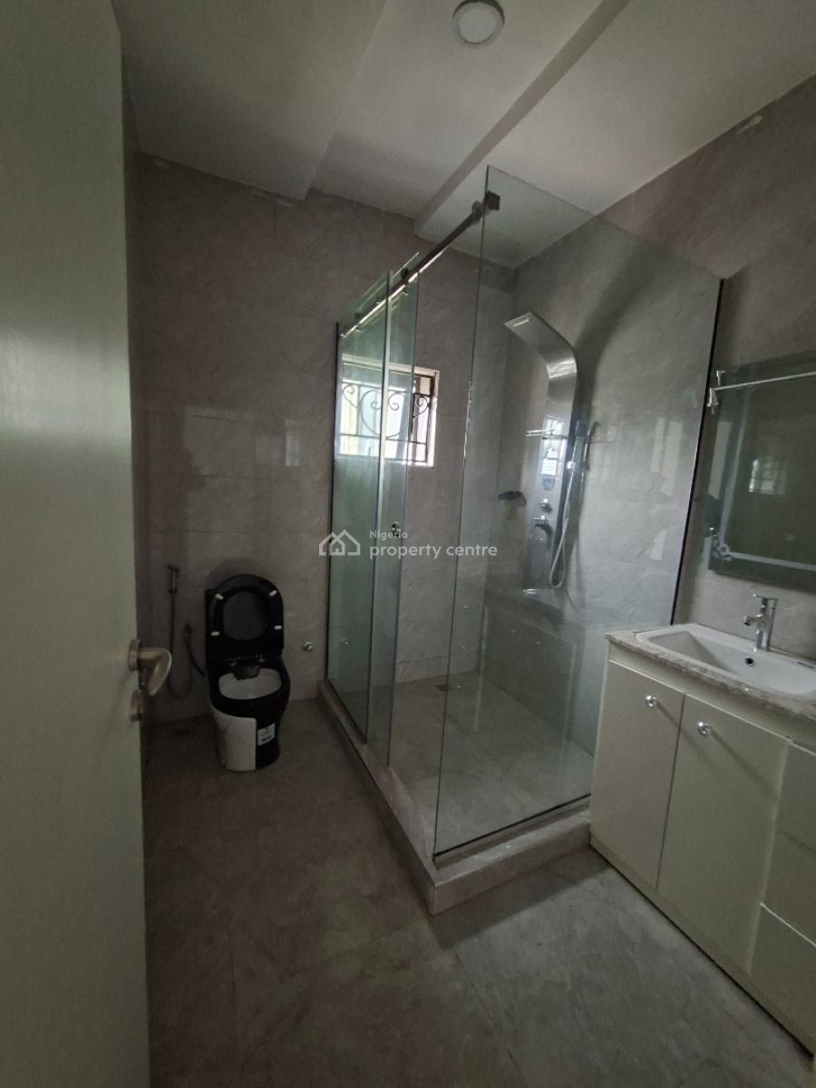 a Luxurious 4bedroom Terrace Duplex with Bq, Jahi Gilmor, Jabi, Abuja, Terraced Duplex for Sale