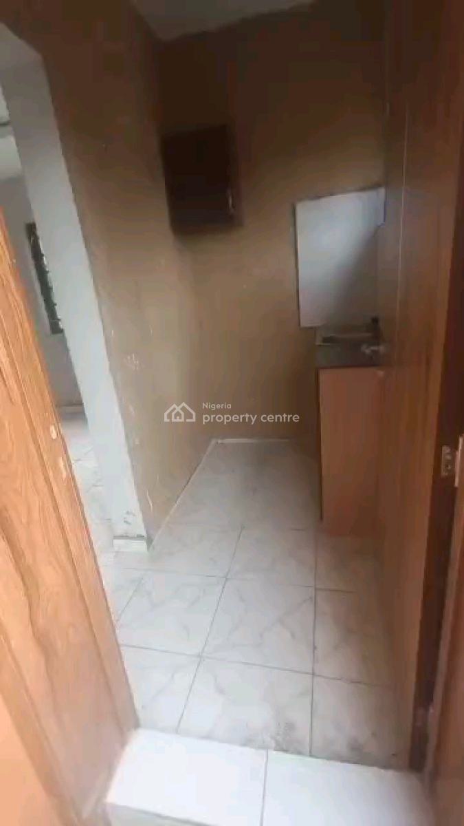 Standard and Executive Mini Flat, Morocco, Yaba, Lagos, Mini Flat (room and Parlour) for Rent