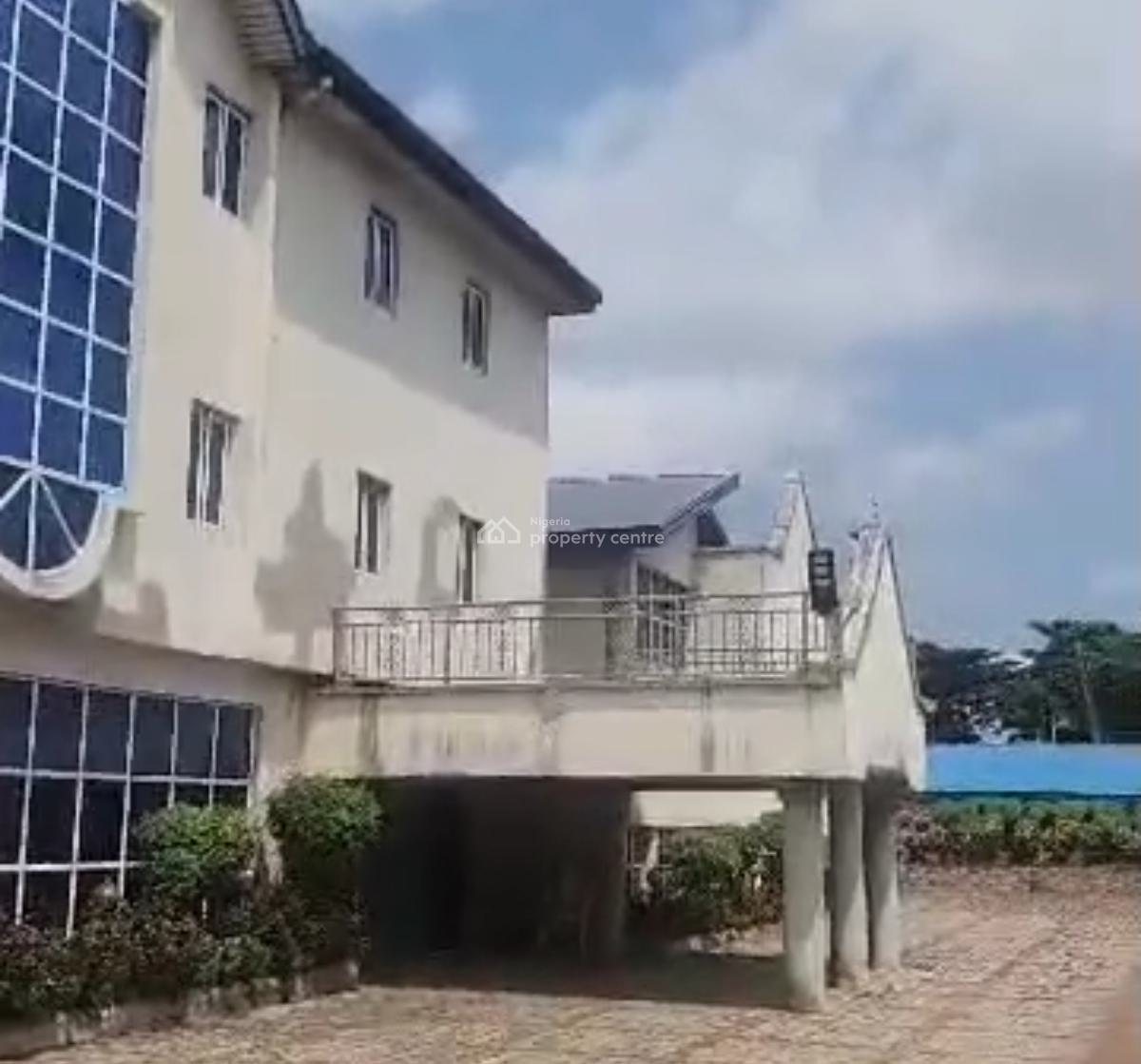68 Rm,8500sqm Land  Hall Capacity: 560-700, Conference Hall 100 Cap, Land Is 8500sqm, Ikeja Gra, Ikeja, Lagos, Hotel / Guest House for Sale