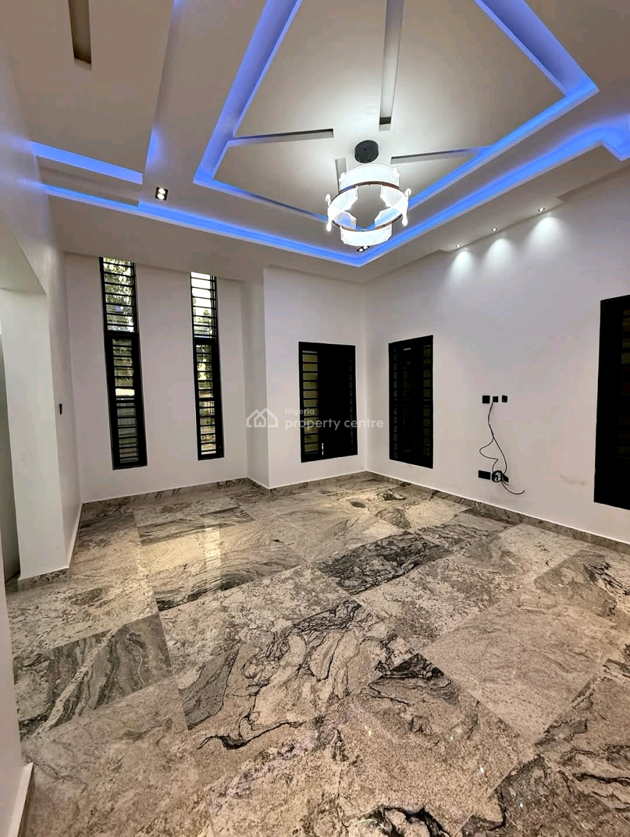 Hot Deal in Lifecamp!    4-bedroom Duplex + Bq  Location: Lifeca, Life Camp, Abuja, House for Sale
