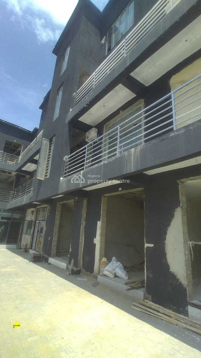 Shoprite in a Mall Strategically on The Express, Lekki -epe Expressway, Abijo, Lekki, Lagos, Plaza / Complex / Mall for Rent
