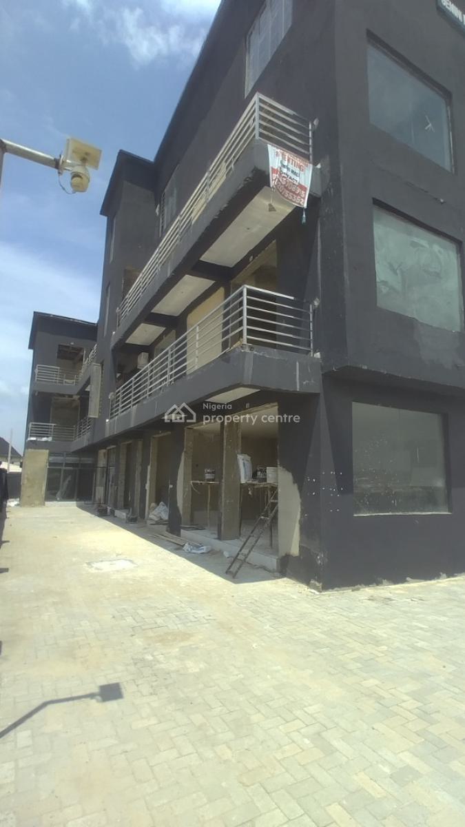 Shoprite in a Mall Strategically on The Express, Lekki -epe Expressway, Abijo, Lekki, Lagos, Plaza / Complex / Mall for Rent