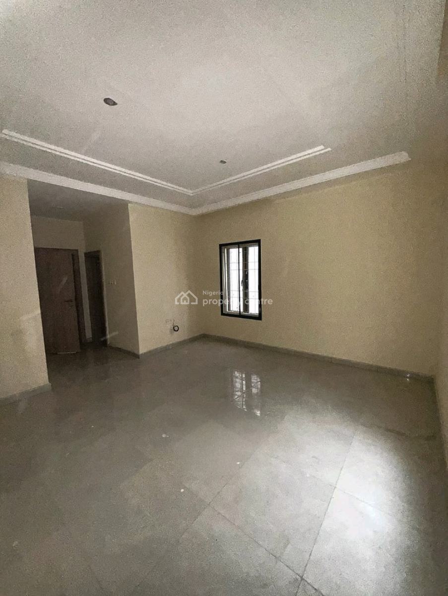 Elegant 4-bedroom Terrace Duplex with Bq    Location: Guzape, Abu, Guzape District, Abuja, House for Sale