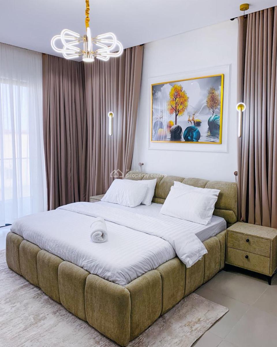3 Bedroom with Swimming Pool  Available for Short/long Stay., Lekki Phase 1, Lekki, Lagos, Flat / Apartment Short Let