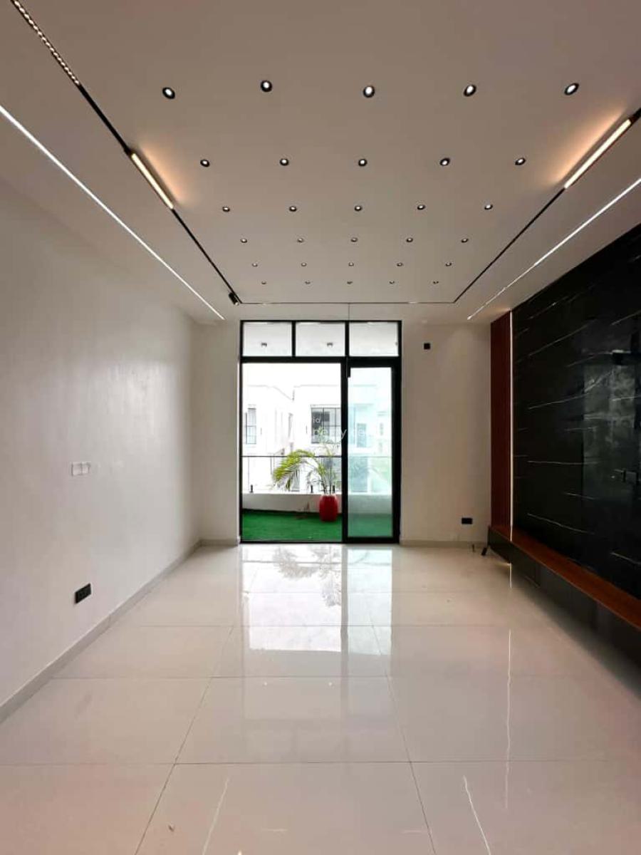 Contemporary 6-bedroom Detached Home, Chevron, Lekki, Lagos, House for Sale