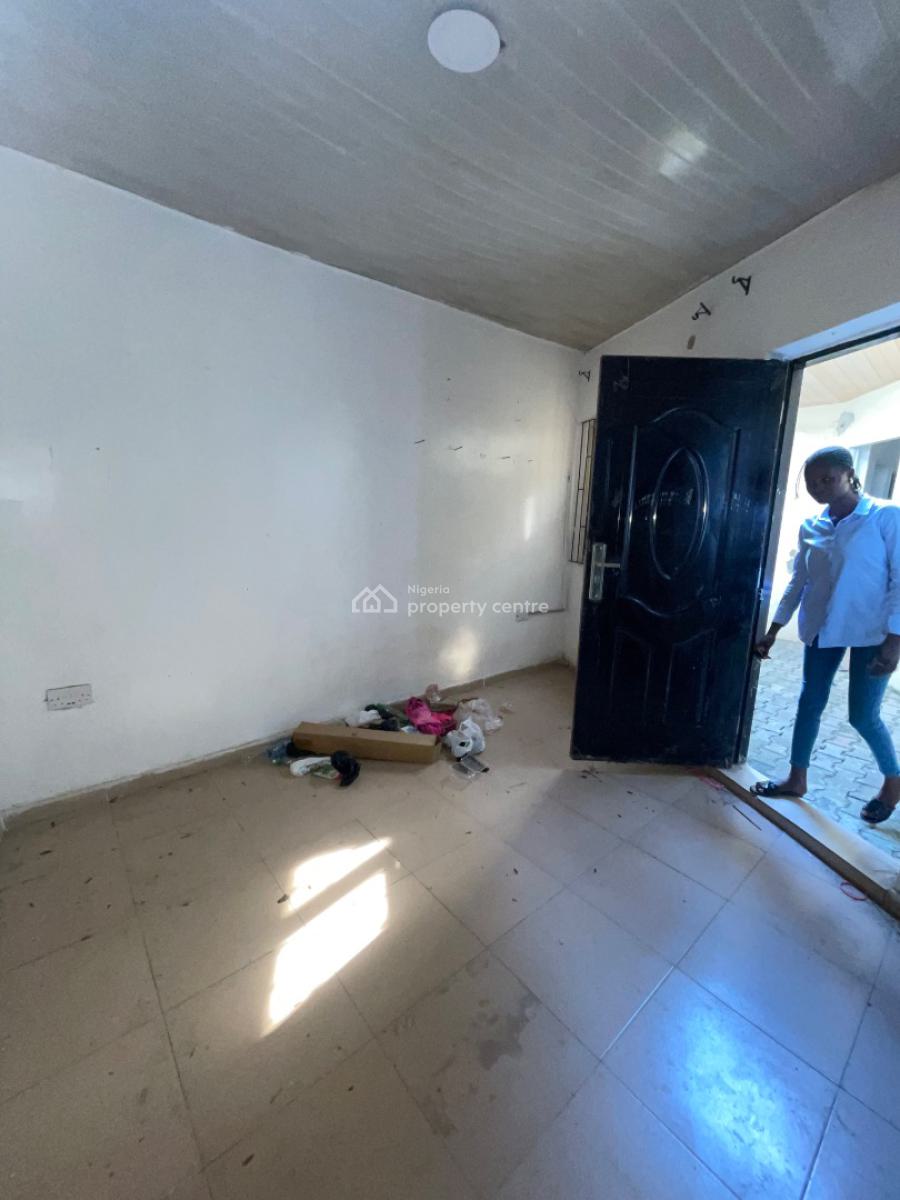 a Spacious Room Self Contained, Mobil Road, Ilaje, Ajah, Lagos, Self Contain (single Rooms) for Rent