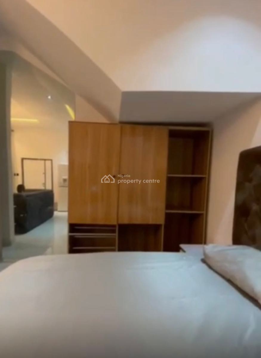 a Fully Furnished Studio Apartment with Swimming Pool and Gym, Ologolo, Lekki, Lagos, Self Contain (single Rooms) for Rent