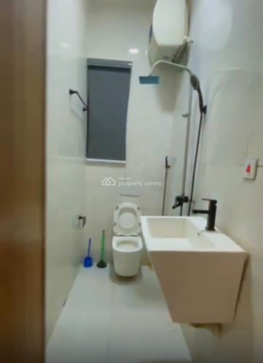 a Fully Furnished Studio Apartment with Swimming Pool and Gym, Ologolo, Lekki, Lagos, Self Contain (single Rooms) for Rent