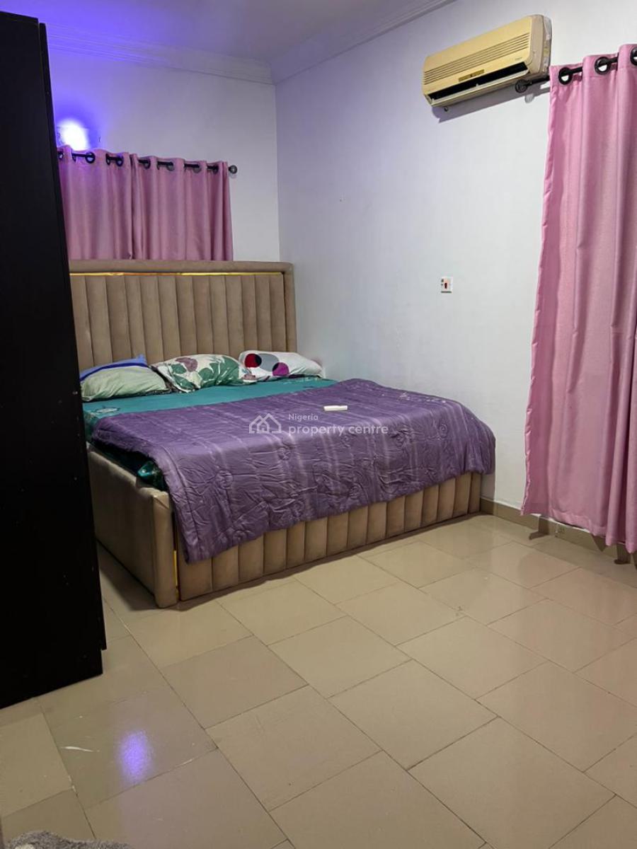 Single Furnished Room in a 2bedroom Apartment, Sangotedo, Ajah, Lagos, Self Contain (single Rooms) Short Let